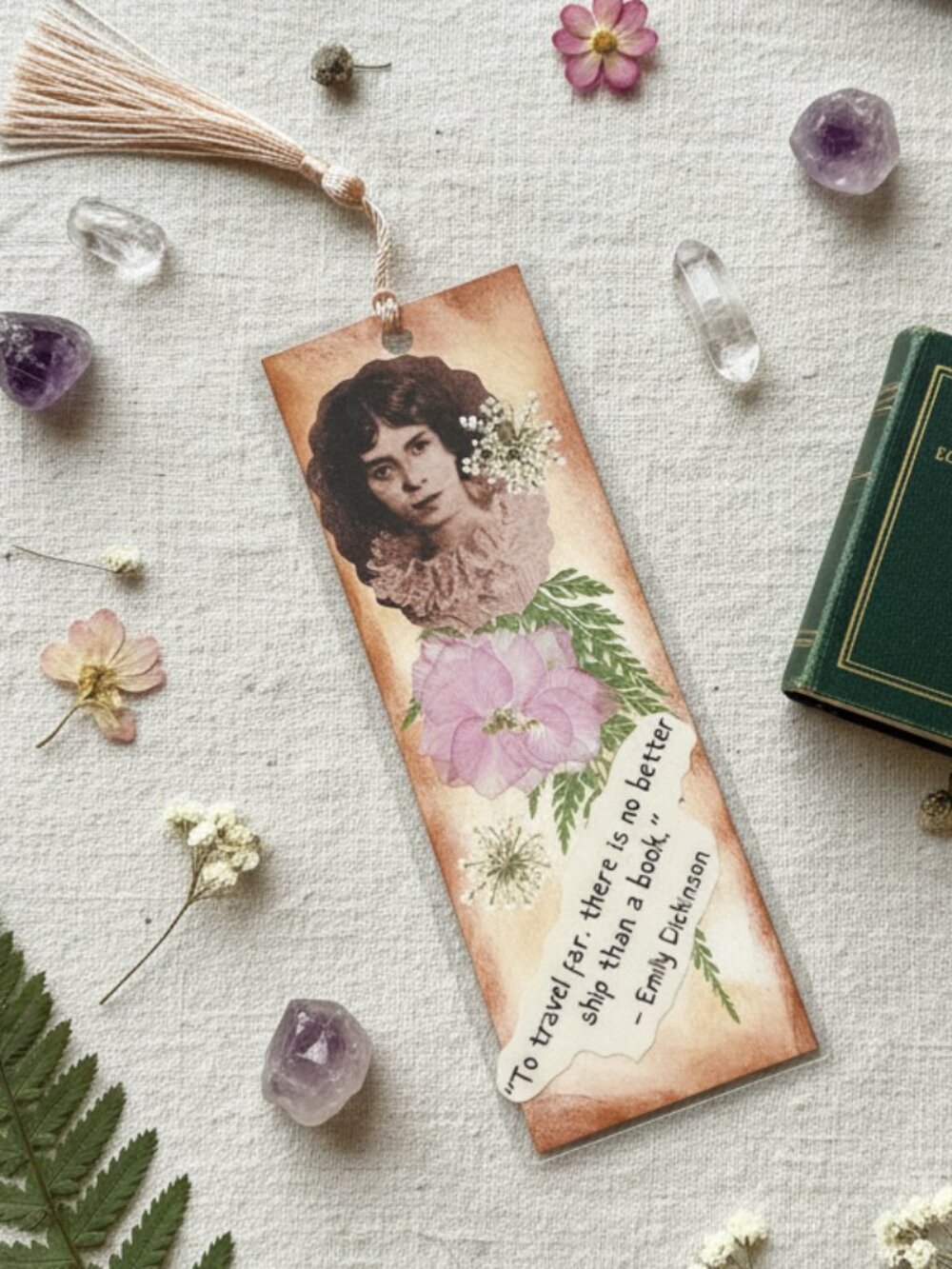 Emily Dickinson Pressed Flower Bookmark | Literature Quote Bookmark | Bookworm